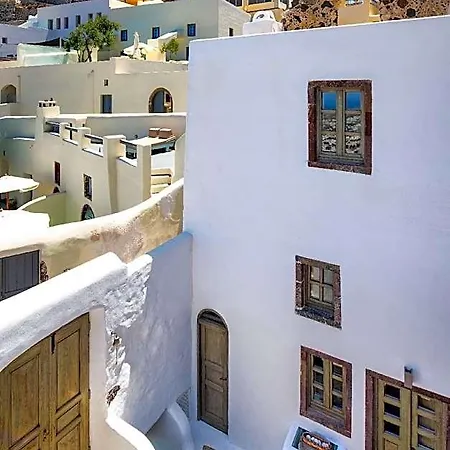Santorini Vista Legacy Retreat - Live The History, Wake To The View