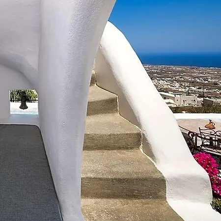 Ξενοδοχείο Santorini Vista Legacy Retreat - Live The History, Wake To The View *