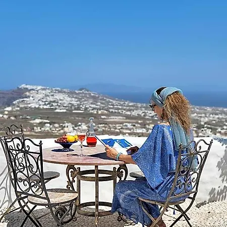 Santorini Vista Legacy Retreat - Live The History, Wake To The View *